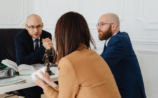 How Divorce Lawyers in Sydney Help to Achieve Positive Outcomes